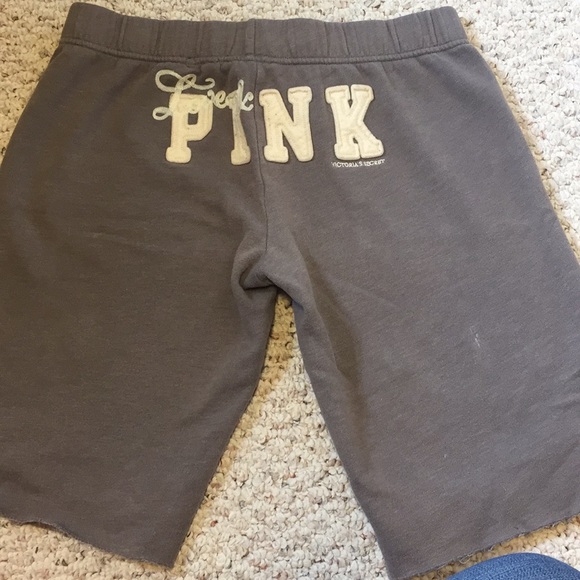 PINK Victoria's Secret Pants - EUC Victoria’s Secret Bermuda short